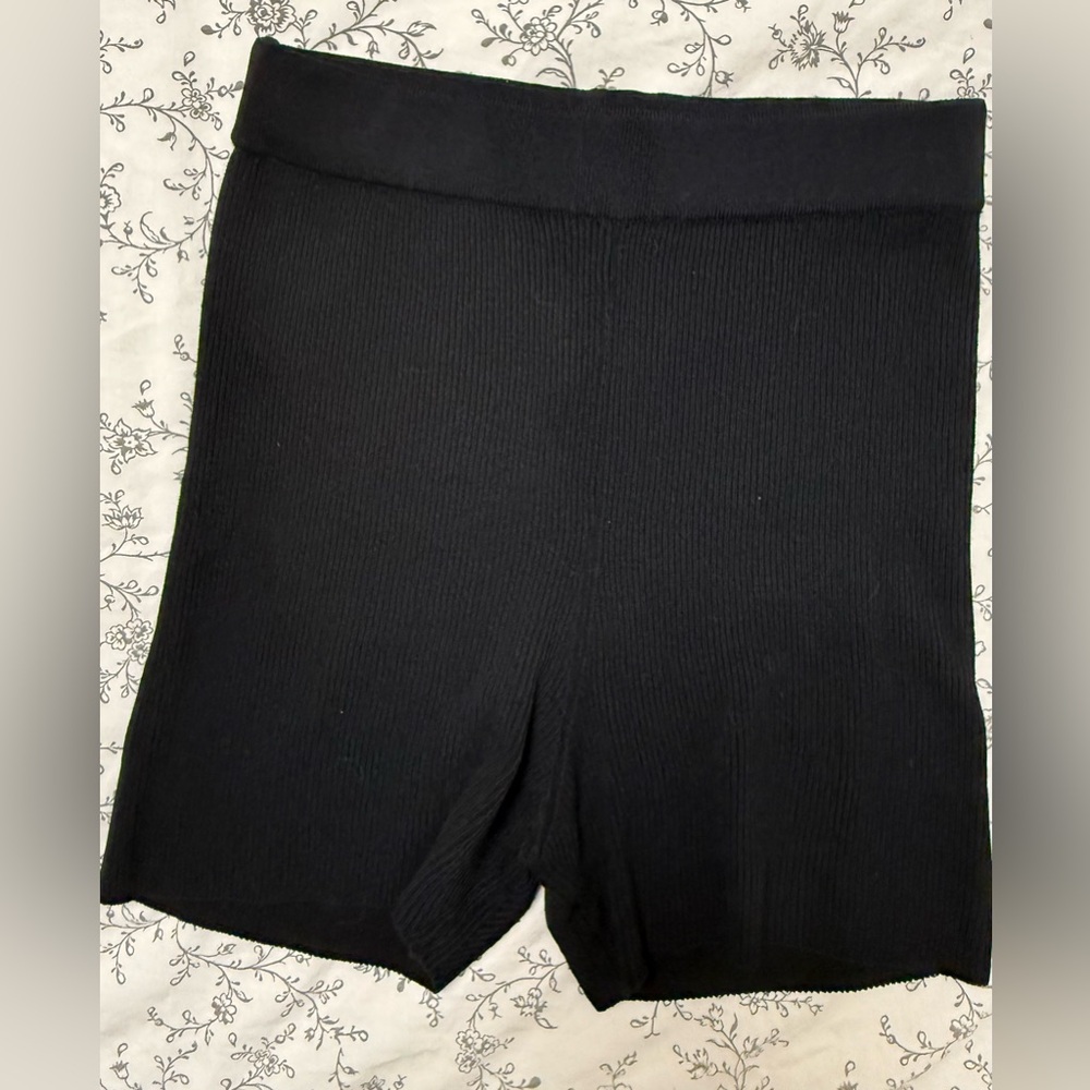 JACQUEMUS
Le Short Pralu' Shorts